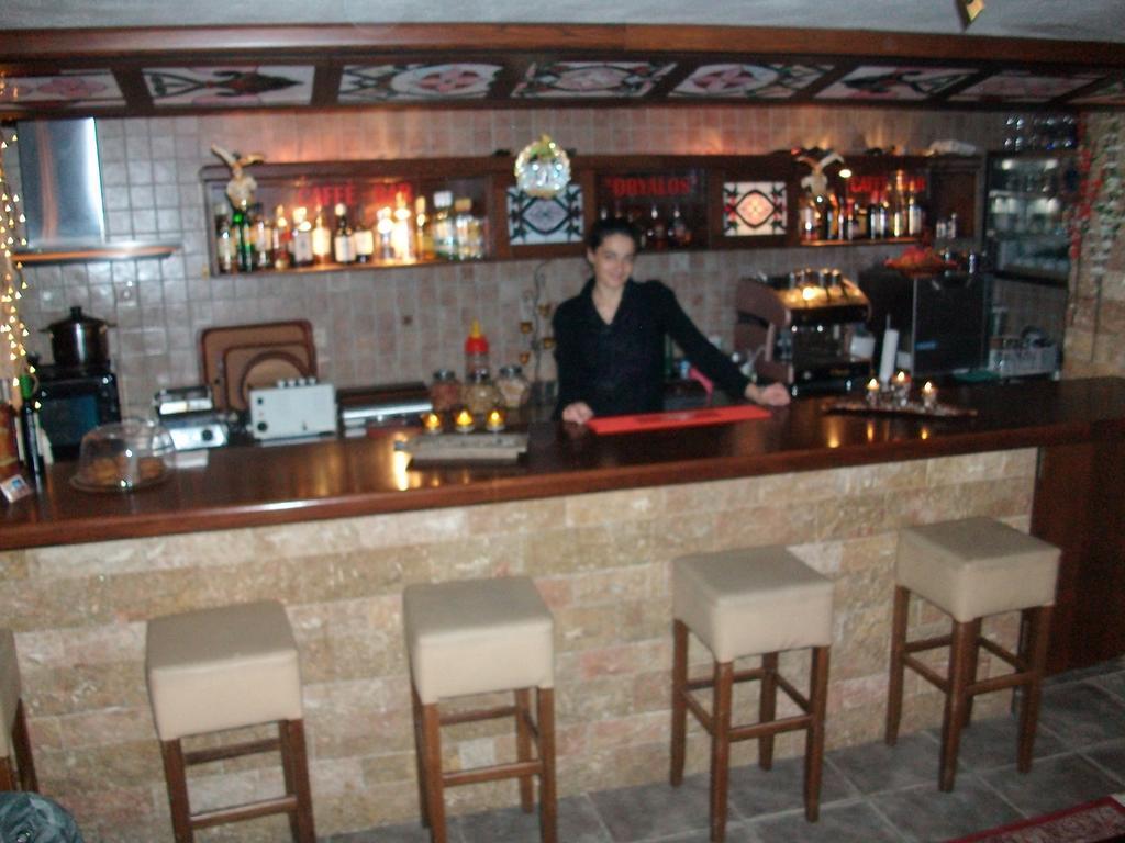 Hotel Dryalos Miléai Esterno foto