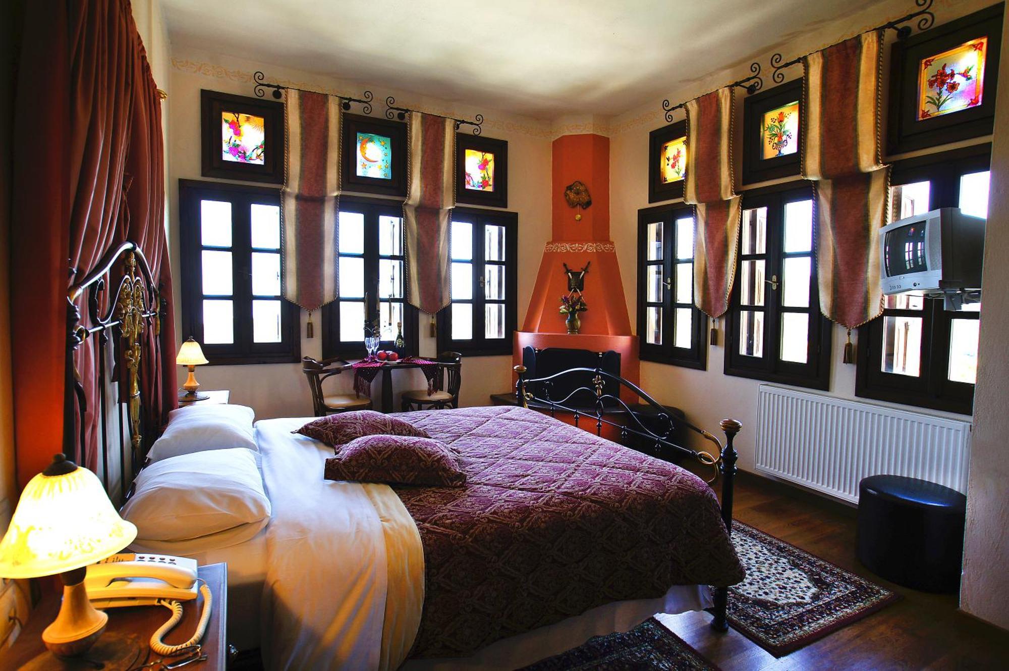 Hotel Dryalos Miléai Esterno foto