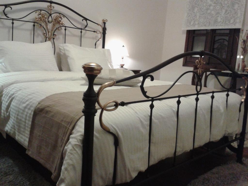 Hotel Dryalos Miléai Esterno foto